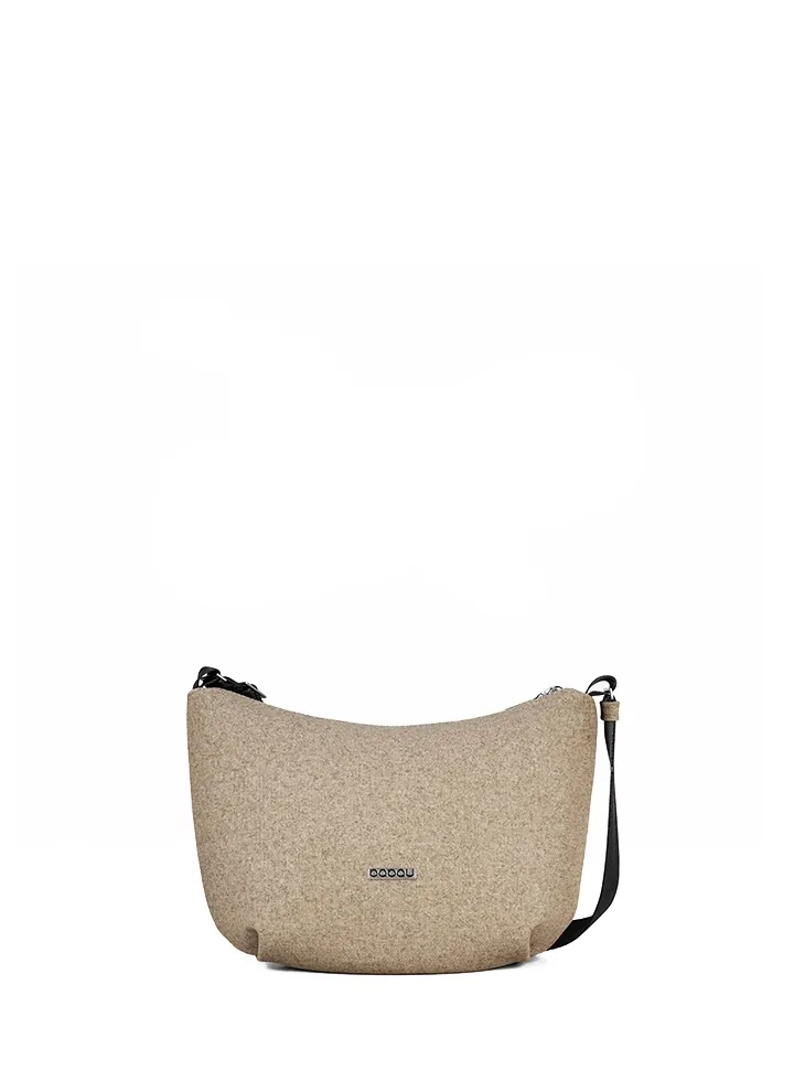 bolso bandolera Babau Jazz en acabado Taupe, vista frontal para uso diario
