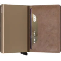 Tarjetero metálico Secrid tarjetero__slimwallet_barcelona_taupe_2 con diseño compacto