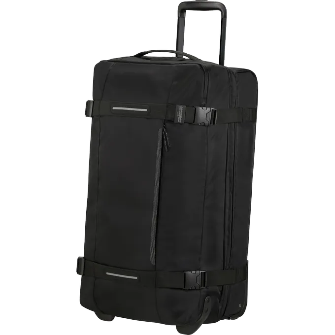 Bolsa de viaje American Tourister, detalle de ruedas, asas resistentes, formato flexible y espacio amplio