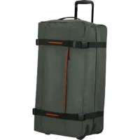Bolsa de viaje American Tourister, detalle de ruedas, asas resistentes, formato flexible y espacio amplio