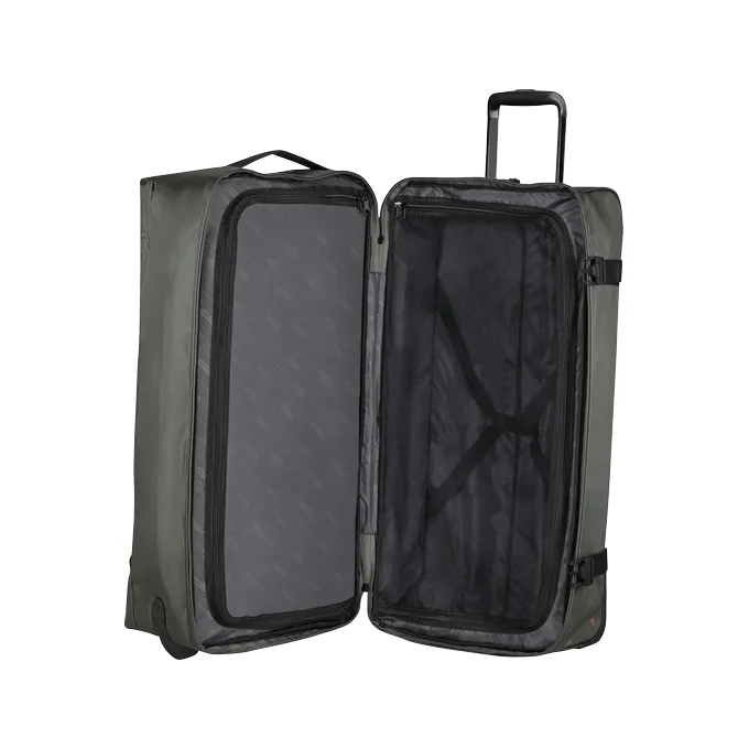 Bolsa de viaje American Tourister, detalle de ruedas, asas resistentes, formato flexible y espacio amplio