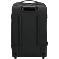Bolsa de viaje American Tourister en color negro, detalle de ruedas, asas resistentes, formato flexible y espacio amplio