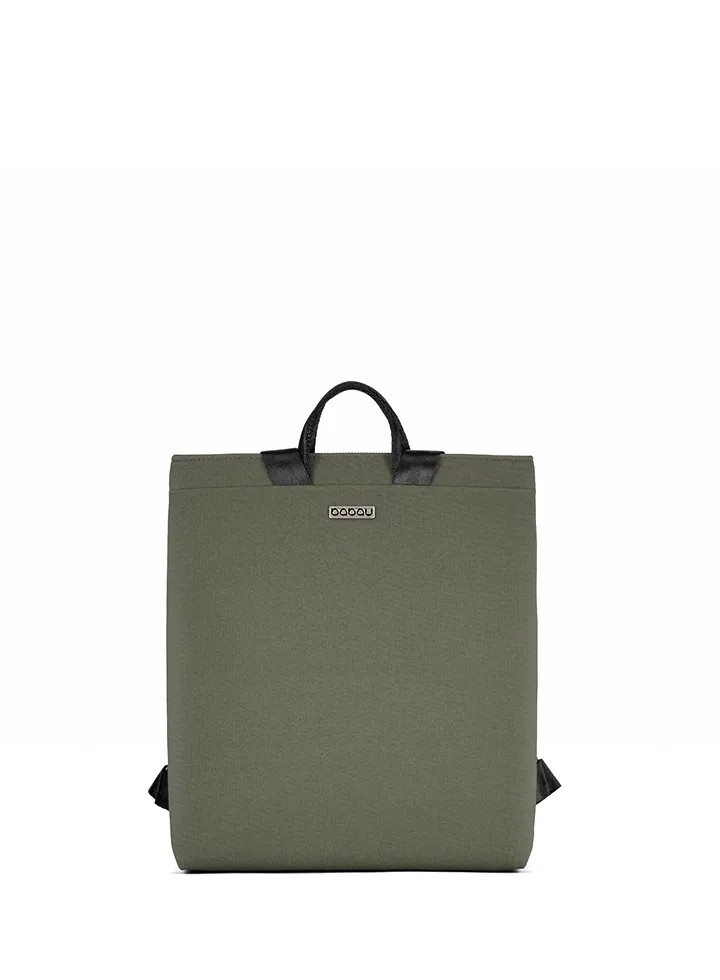 mochila Babau Boogie M en acabado Delta Army, vista lateral para uso diario