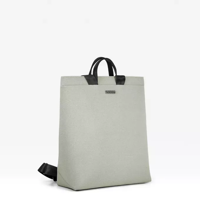 mochila Babau Boogie M en acabado Delta Ivory, vista frontal para uso diario