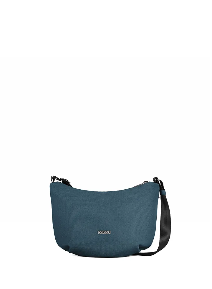 bolso bandolera Babau Jazz en acabado Delta Navy, vista frontal para uso diario