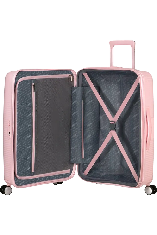 Maleta mediana Soundbox American Tourister, vista principal, carcasa rígida, ruedas 360° y diseño resistente