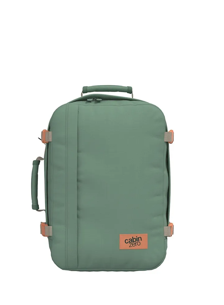 Mochila CabinZero Classic 36L Sage Forest, vista de producto para viaje y cabina