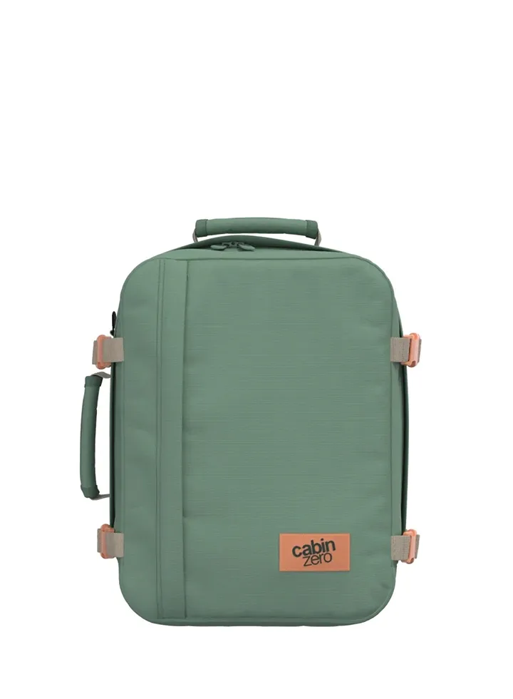 Mochila CabinZero Classic 28L Sage Forest, vista de producto para viaje y cabina