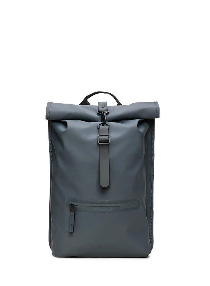 mochilas_rains_rolltop_rucksak_13320_lagoon.webp mochilas_rains_rolltop_rucksak_13320_lagoon.webp