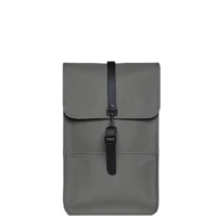 rains_mochila_backpack_barcelona_13000_6_ae9523becc0500652055e34b789c2dde.webp rains_mochila_backpack_barcelona_13000_6_ae9523becc0500652055e34b789c2dde.webp